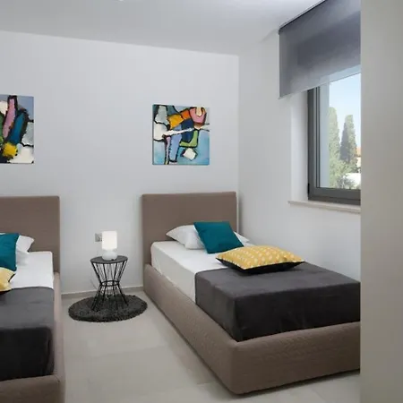 Daire Fasana-apartment 4 By Vivi Rent Fažana