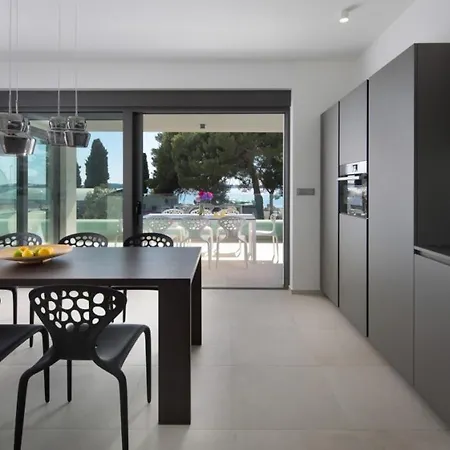 Fasana-apartment 4 By Vivi Rent *