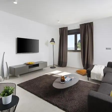 Fasana-apartment 4 By Vivi Rent Fažana