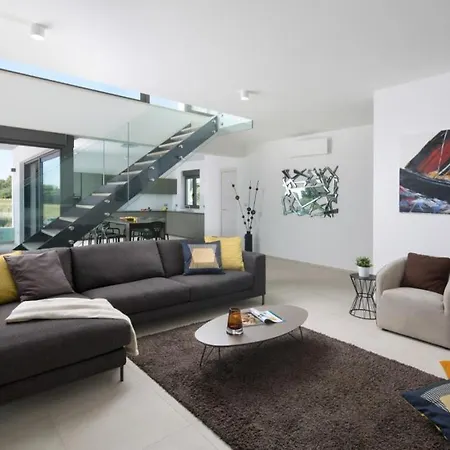 Fasana-apartment 4 By Vivi Rent Daire *